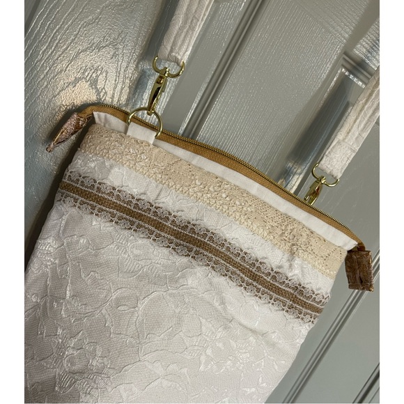 Hand Crafted Boho White Lace Bucket Bag NWT - Picture 5 of 16